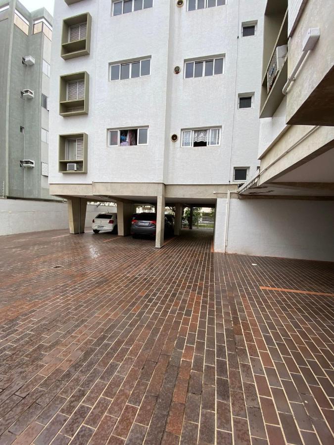 Duplex 500 Metros Da Praia - กัวรูจา ภายนอก รูปภาพ